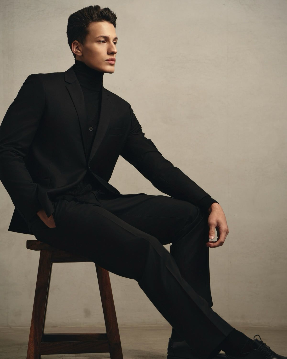 Straight-Cut Polywool Trousers / Stone Grey