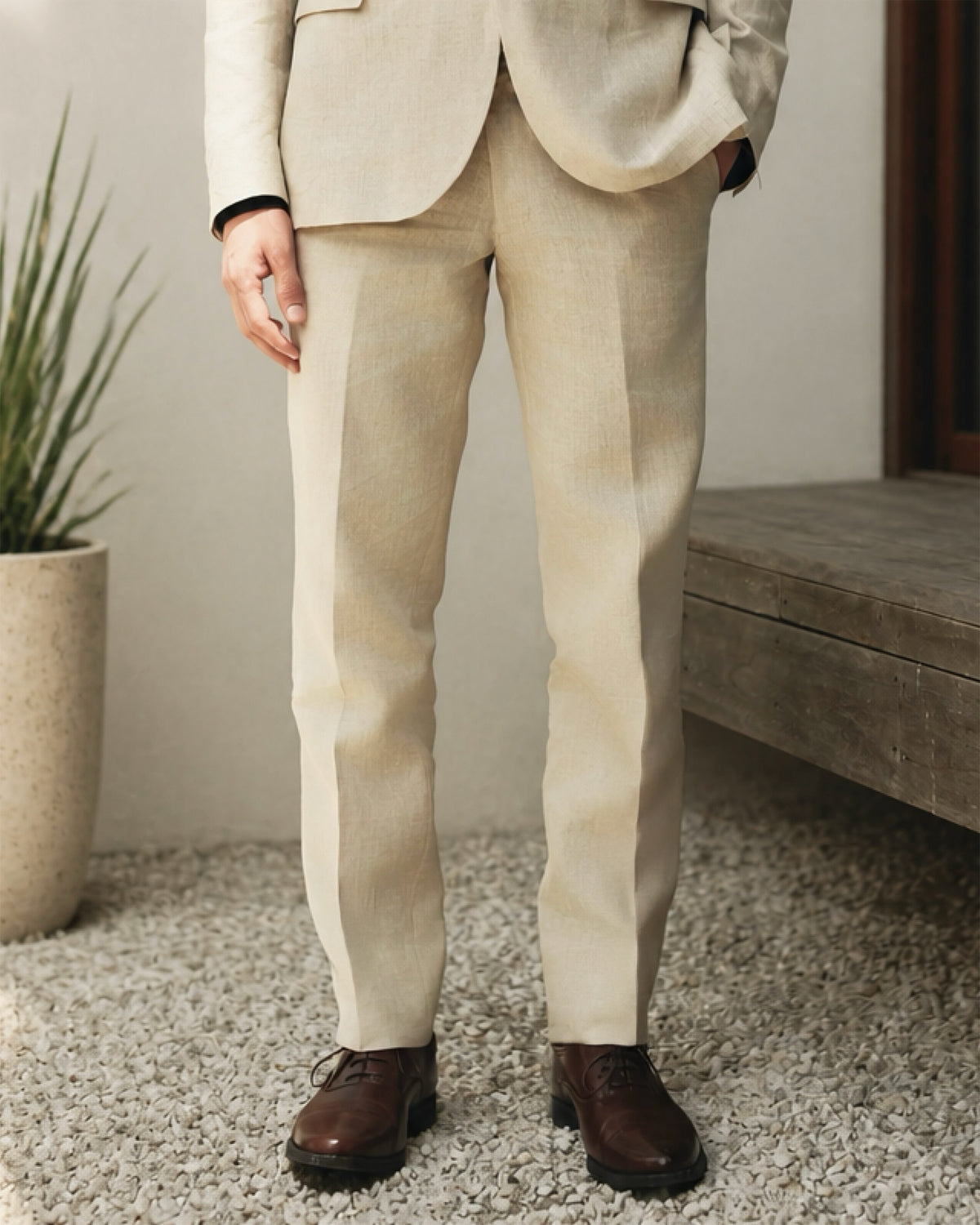 Single-Breasted Linen Suit / Sandstone Linen