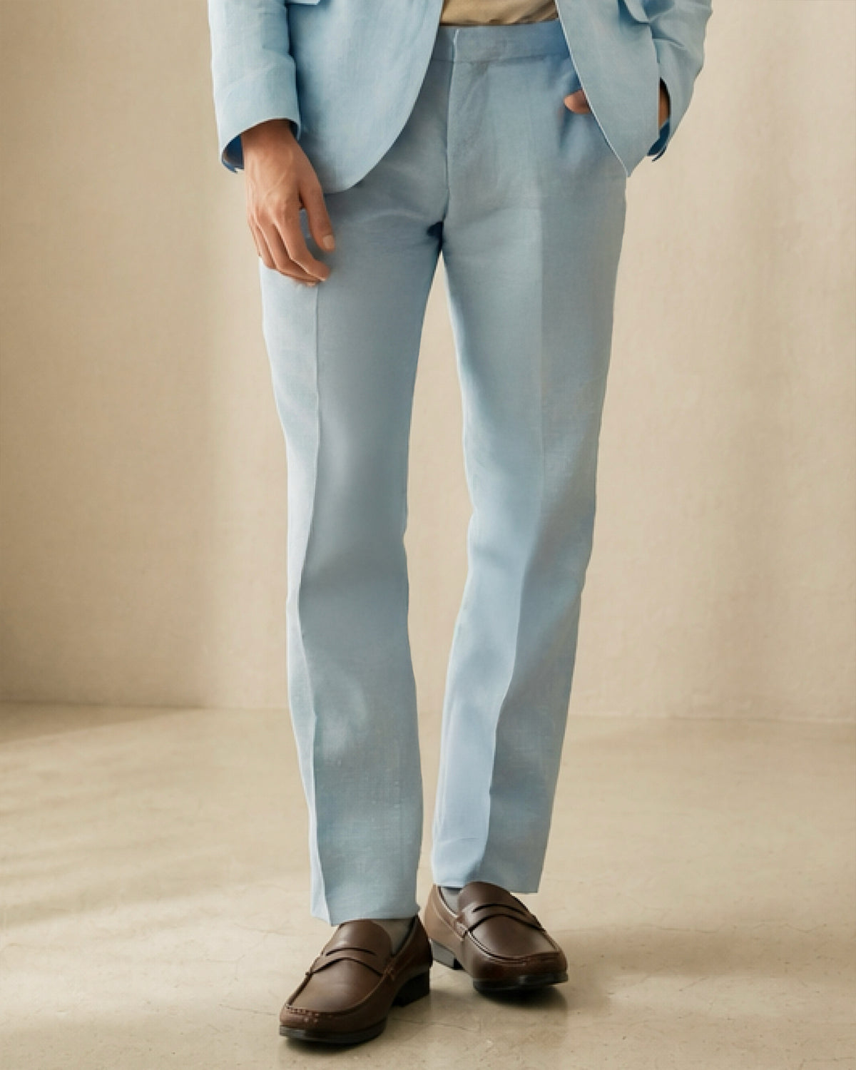 Single-Breasted Linen Suit / Skyline Linen