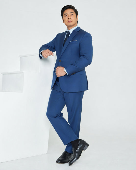 Single-Breasted Polywool Suit / Oxford Blue